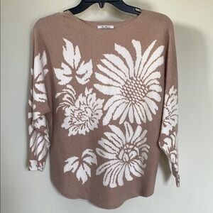 Vita Milano Floral Knit Sweater Tan White Pullover 3/4 Sleeve Fits Size Small
